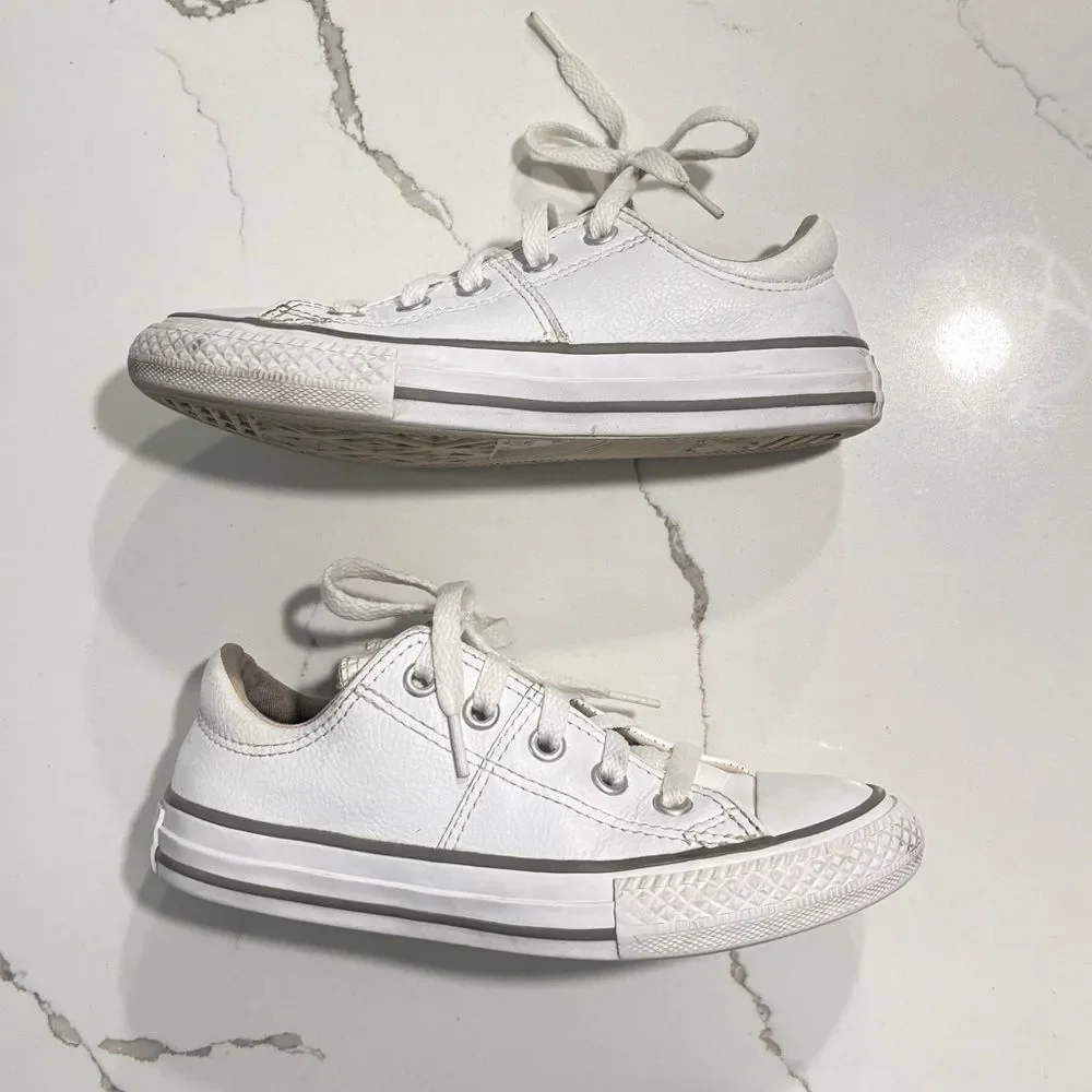 Converse All Star Youth Toddler Girls Boys White Leather Low Sneakers Shoes 12